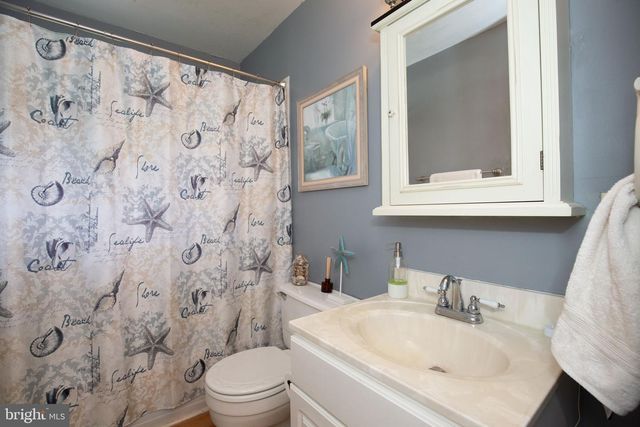 388 MONUMENT DR, Montross, VA 22520