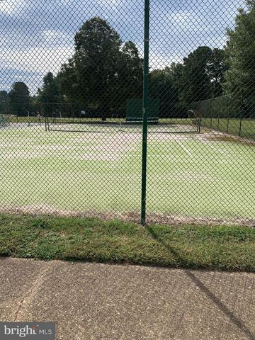 388 MONUMENT DR, Montross, VA 22520