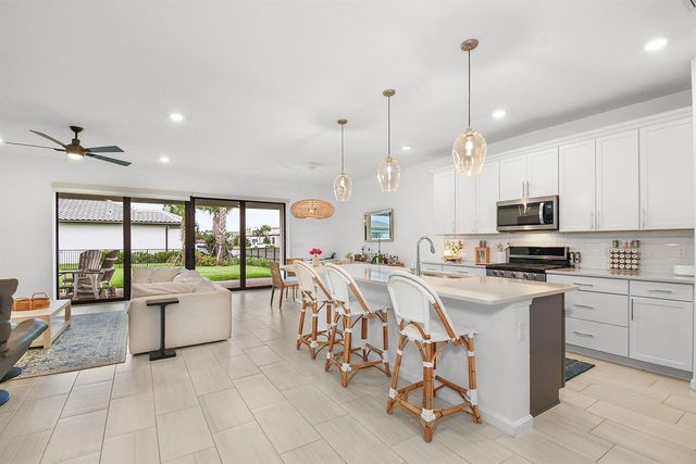 801 SE Courances Drive, Port St. Lucie, FL 34984