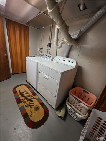 10151 Isabelle Place, St Ann, MO 63074