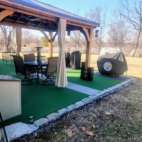 10151 Isabelle Place, St Ann, MO 63074