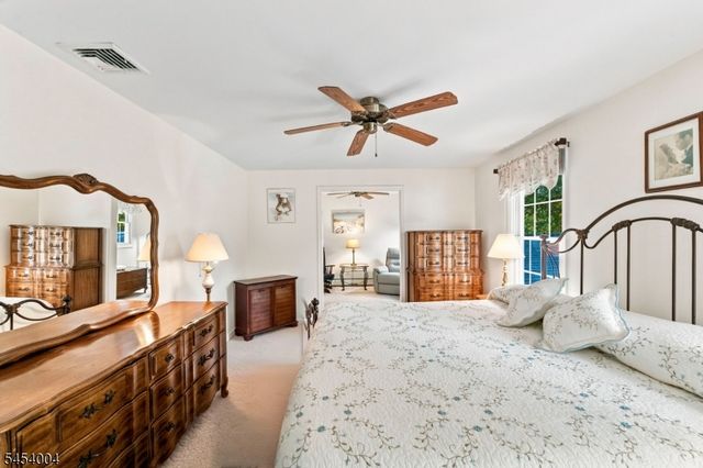 11 Mary Pl, Pequannock Twp., NJ 07440