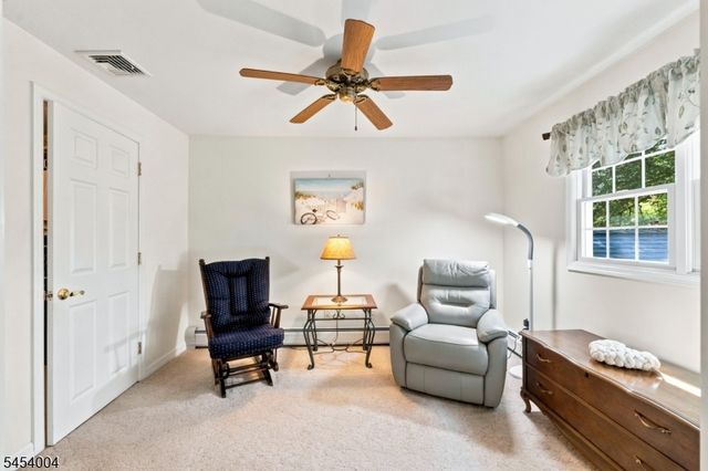 11 Mary Pl, Pequannock Twp., NJ 07440