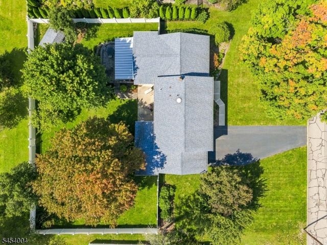 11 Mary Pl, Pequannock Twp., NJ 07440