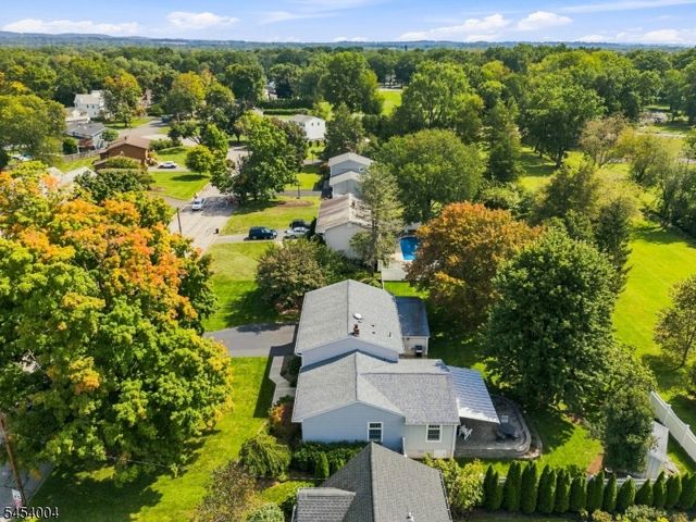 11 Mary Pl, Pequannock Twp., NJ 07440