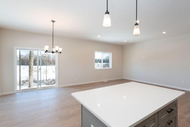 263 Eagle Ridge Drive, Roberts, WI 54023