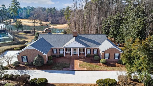 10 Country Club Drive, Siler City, NC 27344