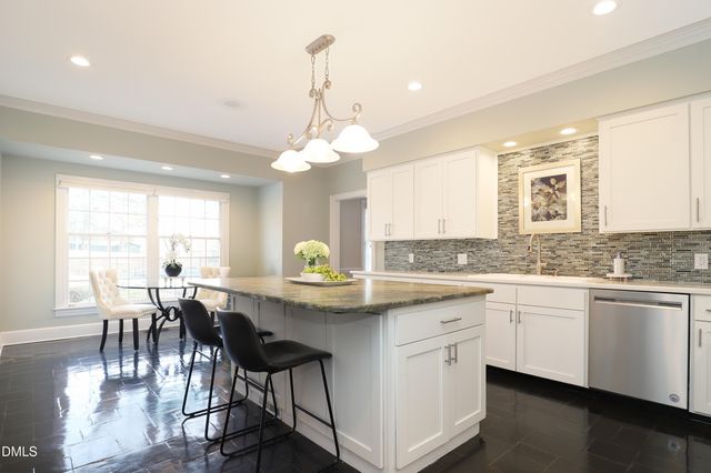 10 Country Club Drive, Siler City, NC 27344