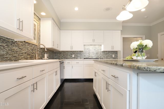 10 Country Club Drive, Siler City, NC 27344