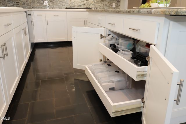 10 Country Club Drive, Siler City, NC 27344