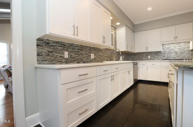 10 Country Club Drive, Siler City, NC 27344