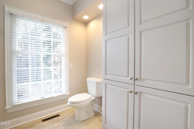 10 Country Club Drive, Siler City, NC 27344