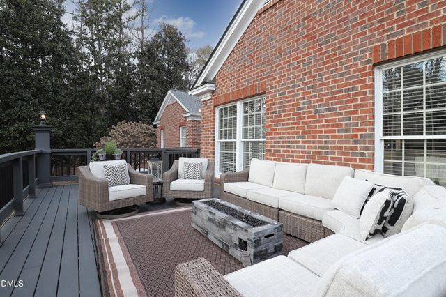 10 Country Club Drive, Siler City, NC 27344