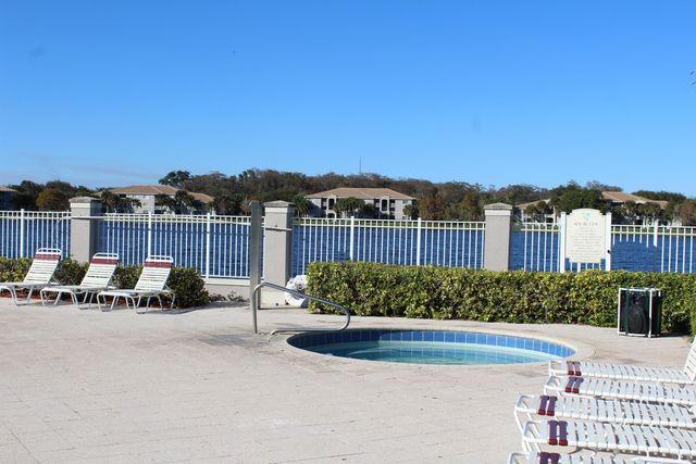 5065 Wiles Road 307, Coconut Creek, FL 33073