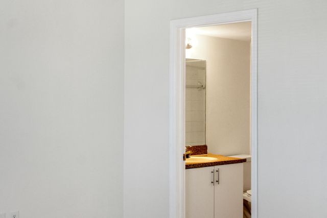 5065 Wiles Road 307, Coconut Creek, FL 33073