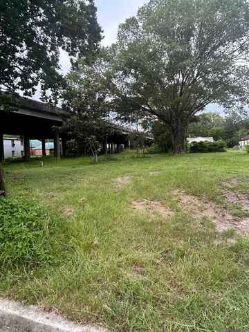 Lot 8 Napoleon St, Baton Rouge, LA 70802