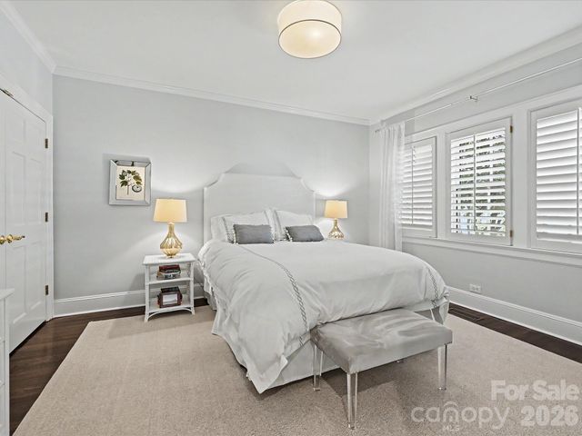 2001 Beverly Drive, Charlotte, NC 28207