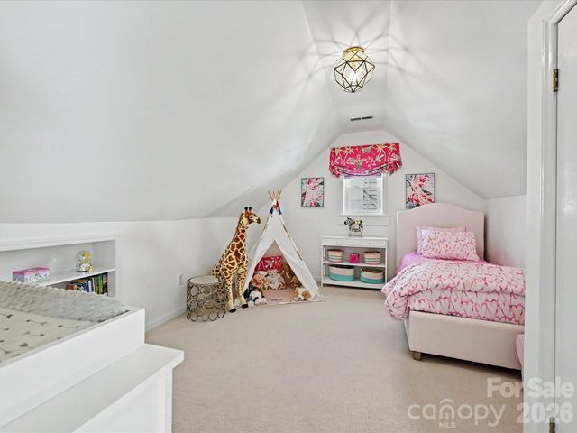 2001 Beverly Drive, Charlotte, NC 28207