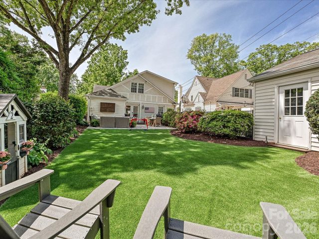 2001 Beverly Drive, Charlotte, NC 28207