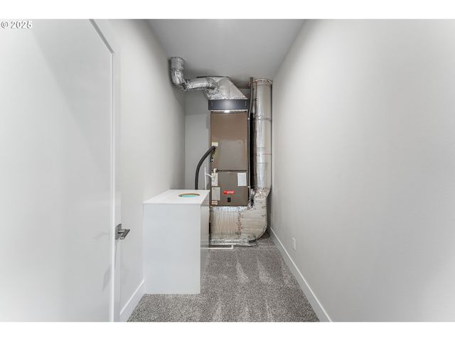 565 W U St, Washougal, WA 98671