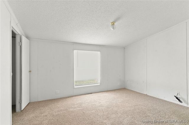 694 S Thompson Road, Lexington, IN 47138