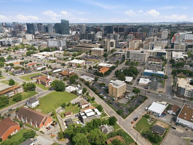 2020 Clifton Ave, Nashville, TN 37203