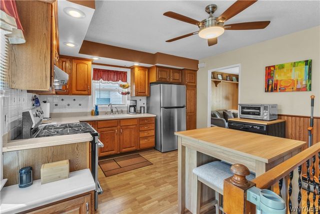 33 Westbourne Drive, Tonawanda, NY 14150