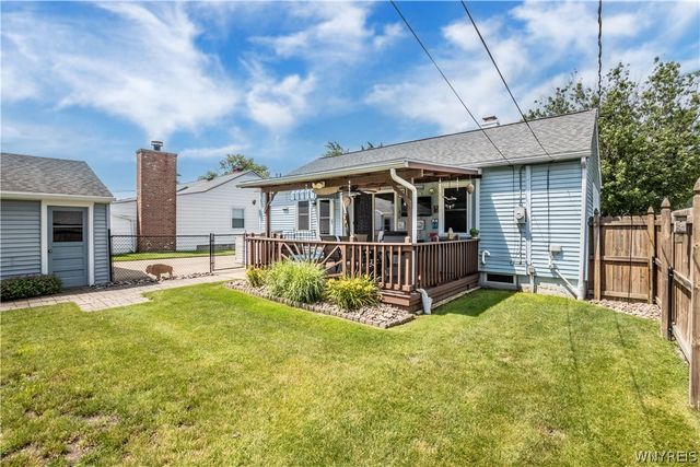 33 Westbourne Drive, Tonawanda, NY 14150