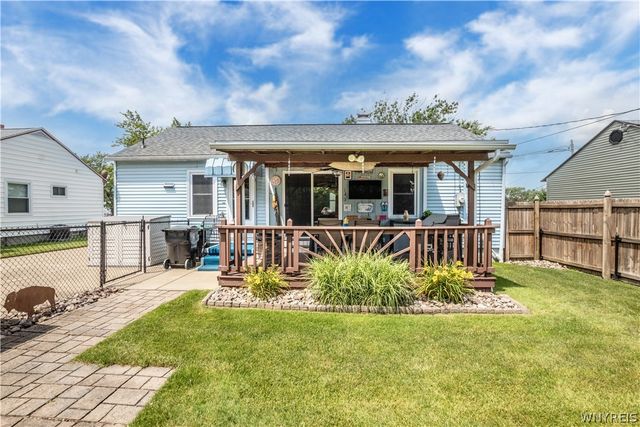 33 Westbourne Drive, Tonawanda, NY 14150
