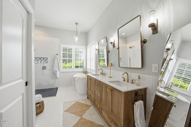 1612 Green Oaks Parkway, Holly Springs, NC 27540