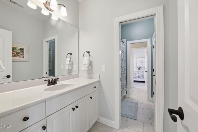 1612 Green Oaks Parkway, Holly Springs, NC 27540