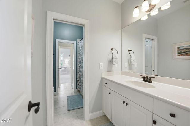 1612 Green Oaks Parkway, Holly Springs, NC 27540