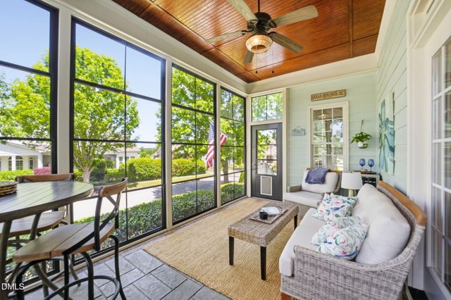 1612 Green Oaks Parkway, Holly Springs, NC 27540