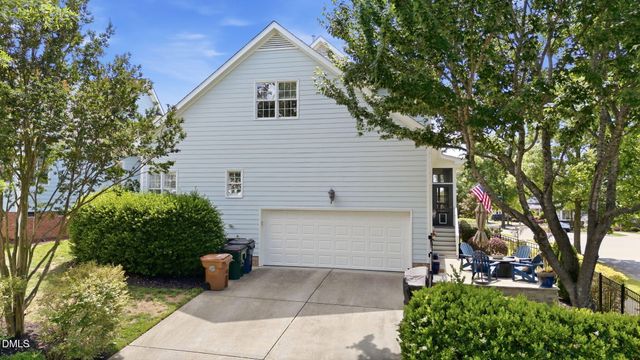 1612 Green Oaks Parkway, Holly Springs, NC 27540
