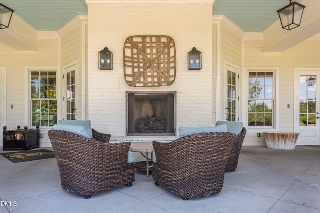 1612 Green Oaks Parkway, Holly Springs, NC 27540