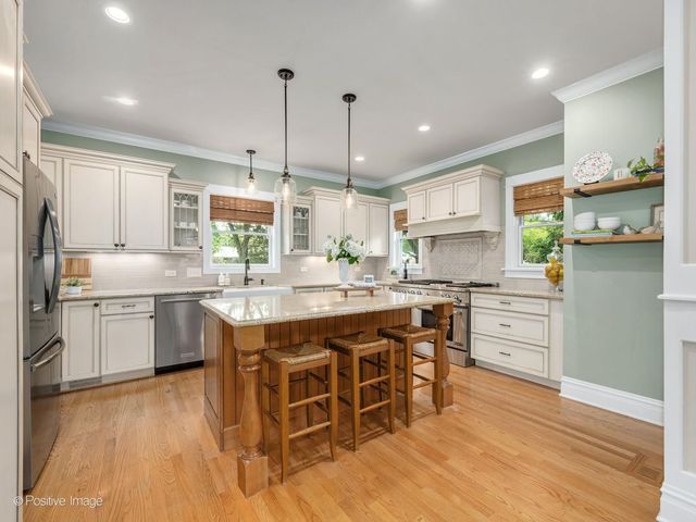 500 N Ashland Avenue, La Grange Park, IL 60526