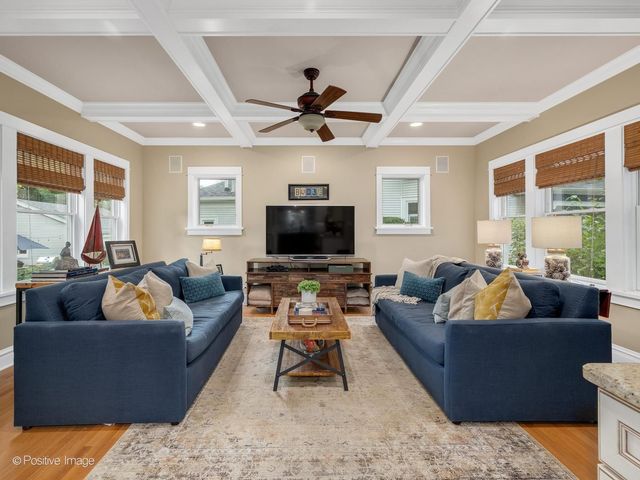 500 N Ashland Avenue, La Grange Park, IL 60526