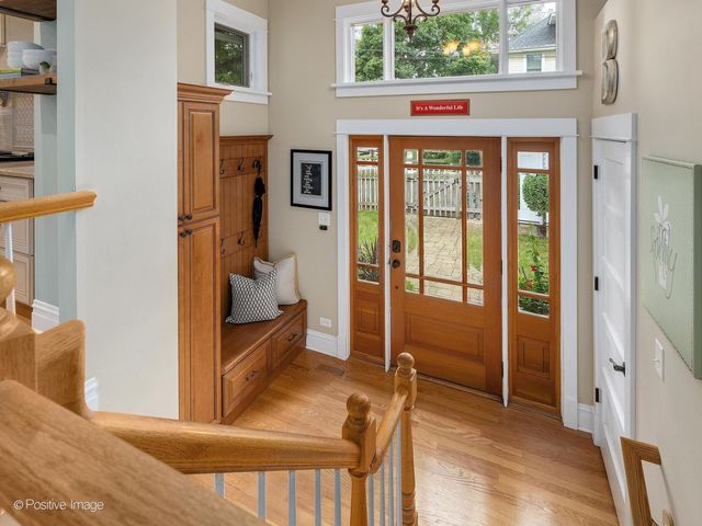 500 N Ashland Avenue, La Grange Park, IL 60526