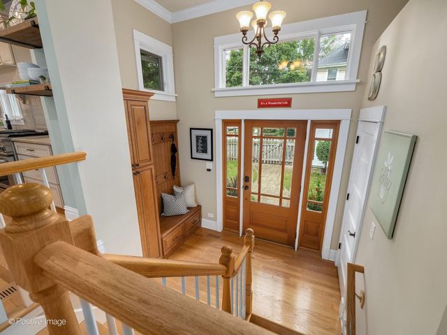 500 N Ashland Avenue, La Grange Park, IL 60526