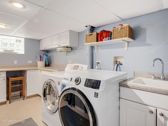 500 N Ashland Avenue, La Grange Park, IL 60526
