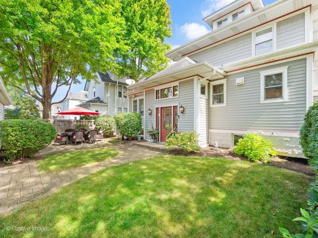 500 N Ashland Avenue, La Grange Park, IL 60526