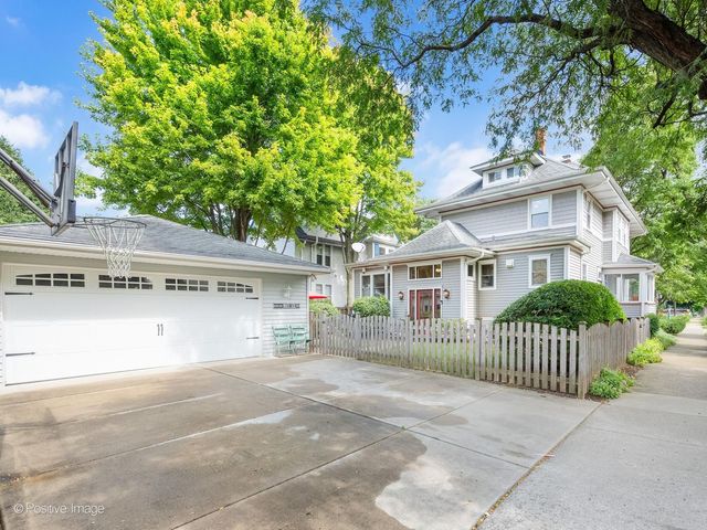 500 N Ashland Avenue, La Grange Park, IL 60526