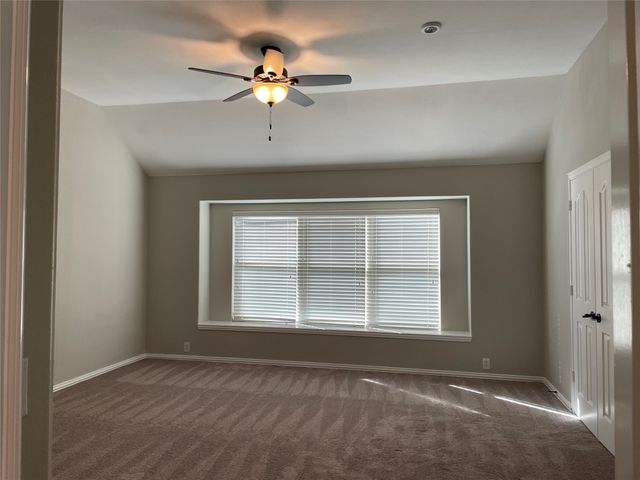 4603 Oakview Drive, Mansfield, TX 76063