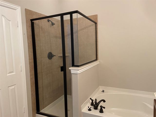 4603 Oakview Drive, Mansfield, TX 76063