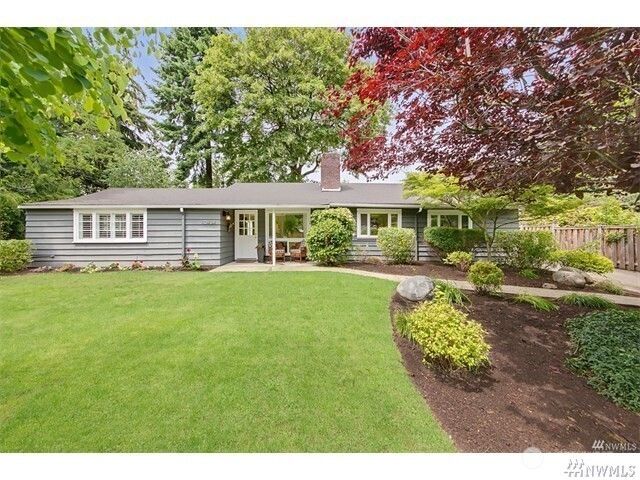 10424 NE 17th Street, Bellevue, WA 98004