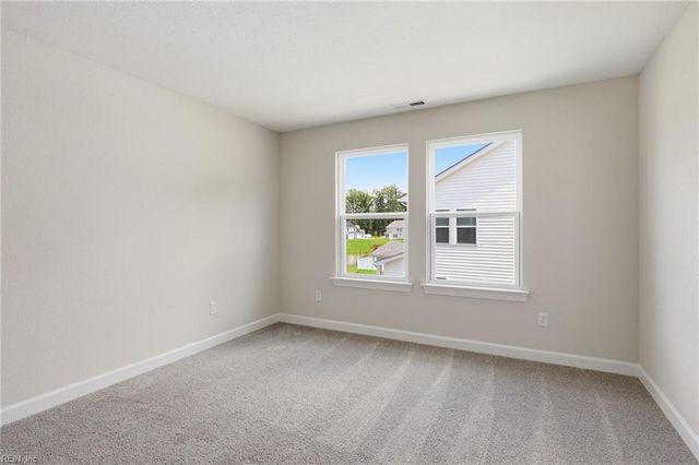160 Long Cove DR, Suffolk, VA 23435