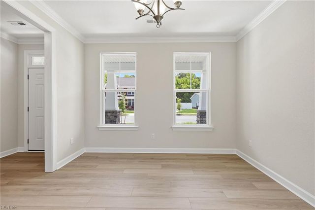 160 Long Cove DR, Suffolk, VA 23435