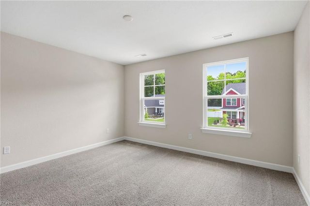 160 Long Cove DR, Suffolk, VA 23435
