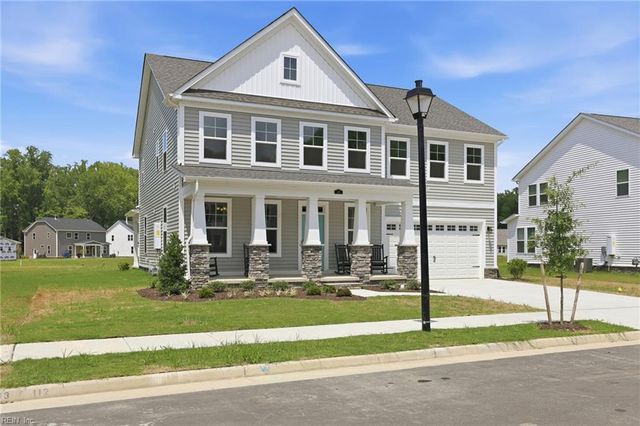 160 Long Cove DR, Suffolk, VA 23435