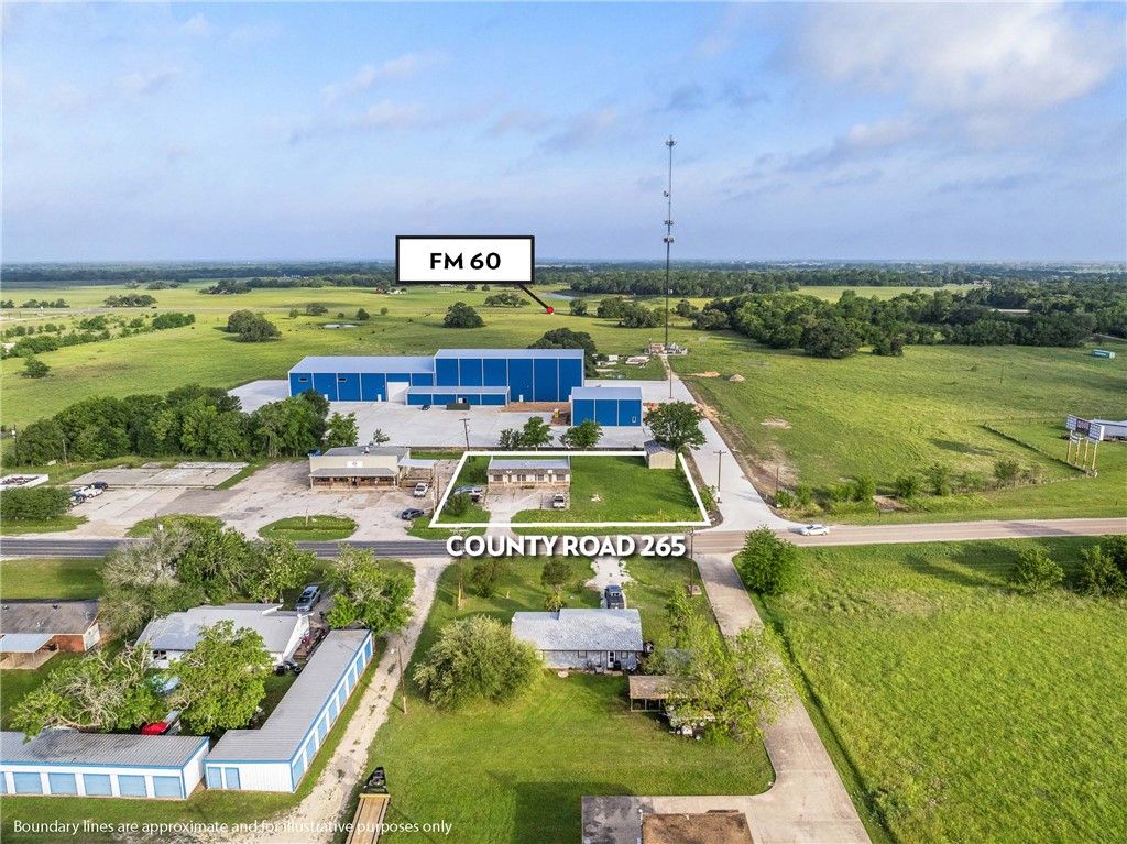216 Cr 265, Snook, TX 77878 — exterior